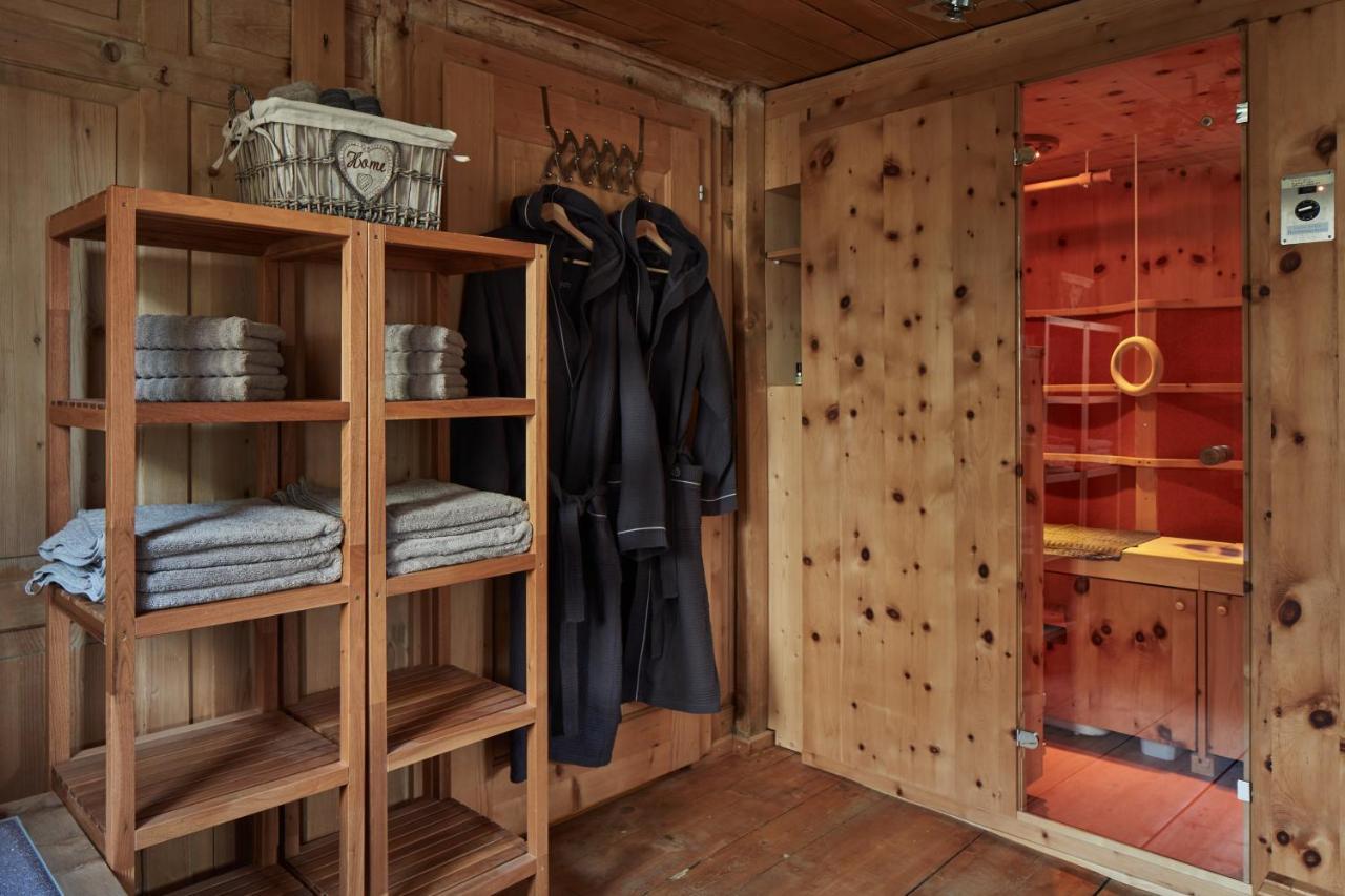 Nostalgie Bed & Breakfast Chraemerhus Curaglia エクステリア 写真
