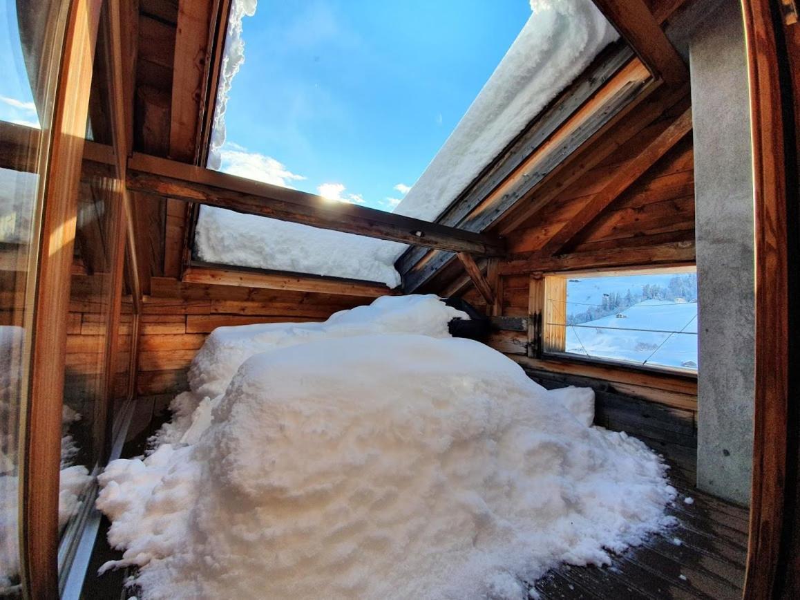 Nostalgie Bed & Breakfast Chraemerhus Curaglia エクステリア 写真